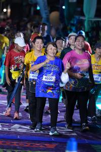 BIB: 449, 4030, 368
                            <button type="button" onclick="openModal(26261140)" class="btn btn-primary btn-sm float-right btn-popup" data-toggle="modal" data-target=".modal-high-quality">
                        <i class="fas fa-shopping-cart"></i> Add to Cart
                    </button>
                                            <button type="button" onclick="isThisMe(26261140, true)" class="btn btn-success btn-sm float-right btn-popup btn-isme hidden" data-toggle="tooltip" data-placement="bottom" title="นี่คือรูปของคุณใช่ไหม คลิกที่นี่เพื่อเอาเข้าอัลบั้ม">
                        <i class="fas fa-plus"></i> Add to album
                    </button>
                    <button type="button" onclick="isThisMe(26261140, false)" class="btn btn-warning btn-sm float-right btn-popup btn-isnotme hidden">
                        <i class="fas fa-ban"></i> Remove from album
                    </button>